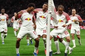 爱游戏移动官网-集结日体能课后；莱比锡回应争议备战英超；赛场秩序良好；训练强度明显提升的简单介绍